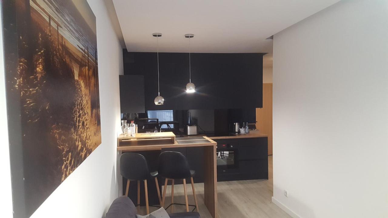 Apartament Skarbowa 2 & Parking Лешно Экстерьер фото